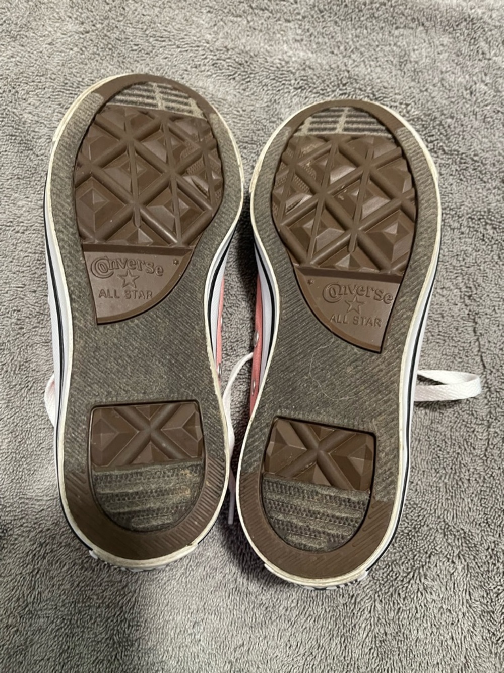 Converse - Picture 4 of 6